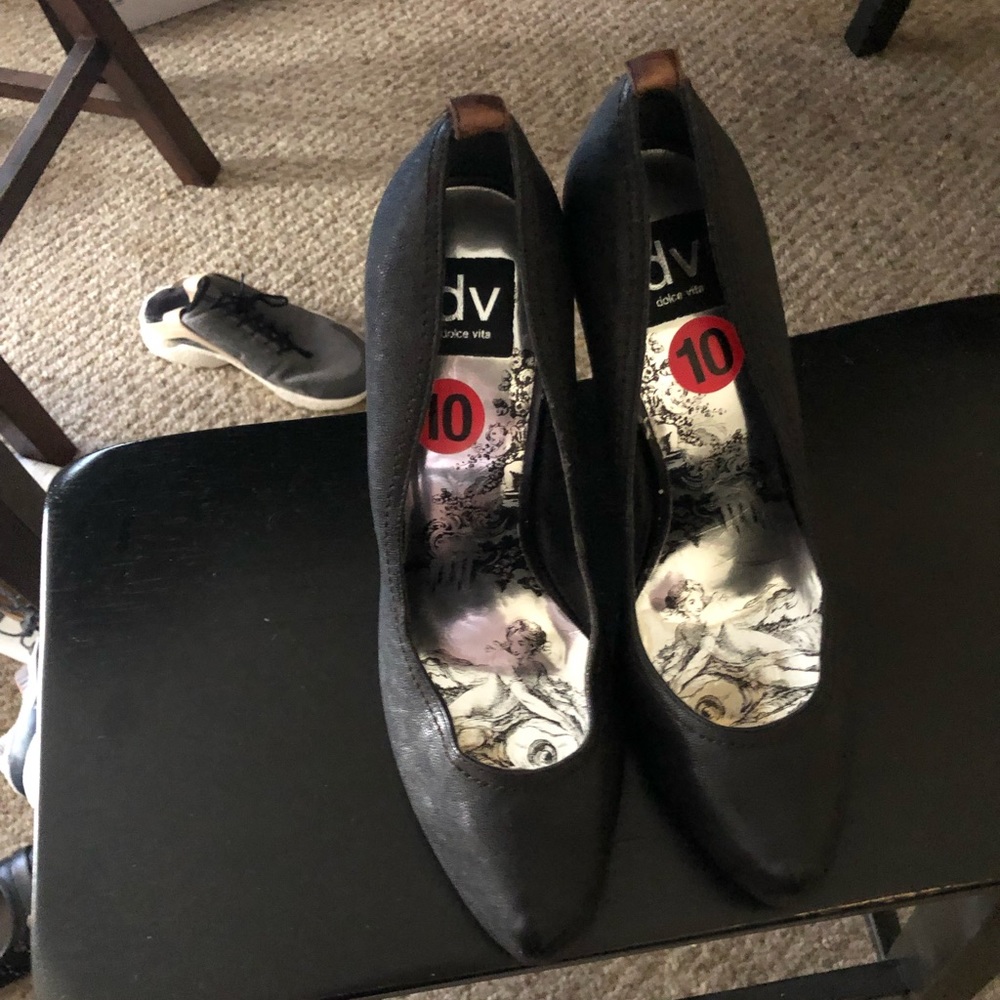 Dolce Vita pumps.